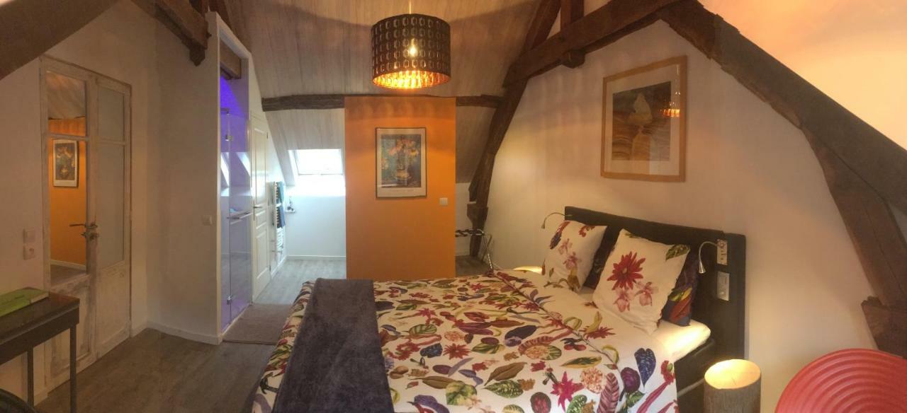 Bed and Breakfast Moulin de la Fayolle Blot-l'Eglise Exterior foto