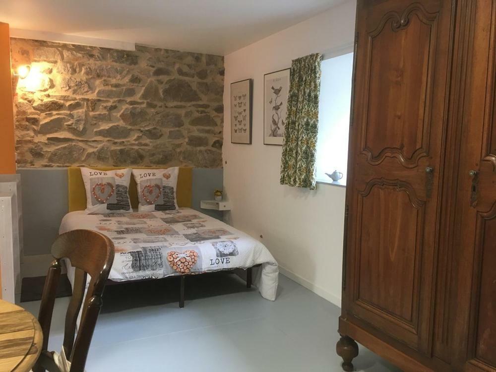 Bed and Breakfast Moulin de la Fayolle Blot-l'Eglise Exterior foto