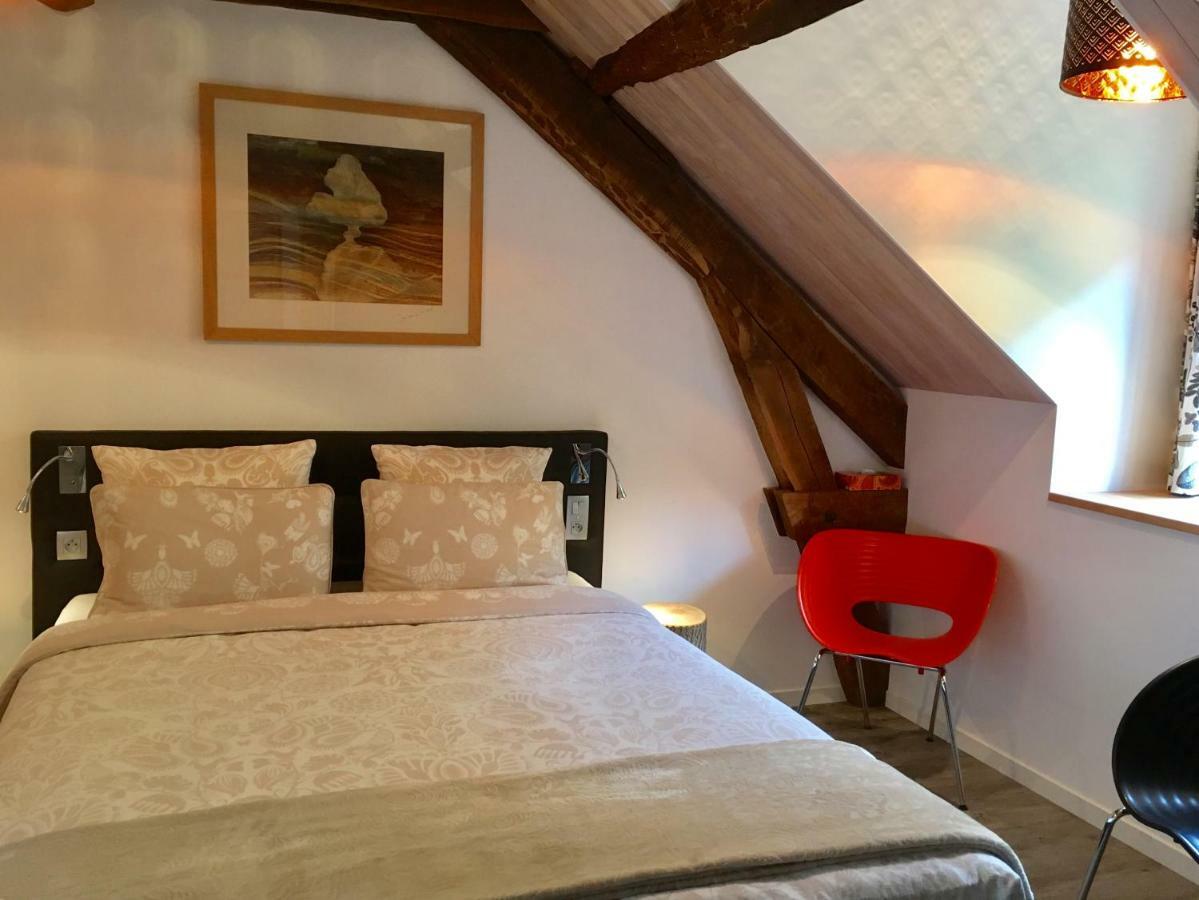 Bed and Breakfast Moulin de la Fayolle Blot-l'Eglise Exterior foto